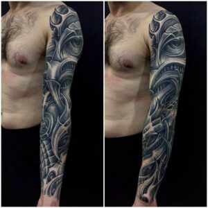 Style w tatuażu - tatuaż biomechaniczny